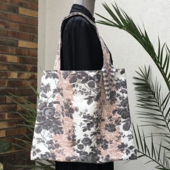 Création éco-responsable sac réutilisable en tissu upcyclé