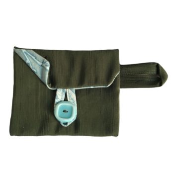 Pochette réalisée dans un obi vert, ceinture de kimono traditionnelle