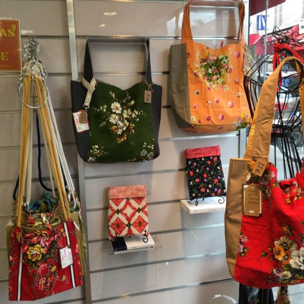 Boutique éphémère de créateurs rue Lepic Paris 18e