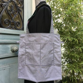 Sac cabas vintage Turquoise, doublure, fines rayures noir sur blanc.