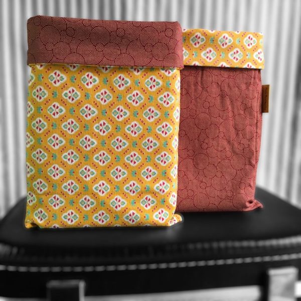 Pochettes à livres en tissus vintage, modèle Camargue.