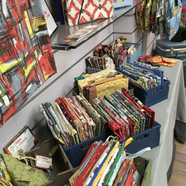 Boutique éphémère de créateurs rue Lepic Paris 18e