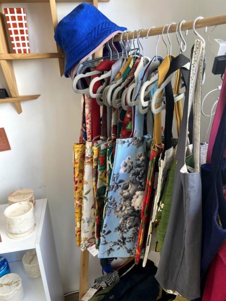 Les Cabas de la Grande en boutique à l'Atelier des Créateurs