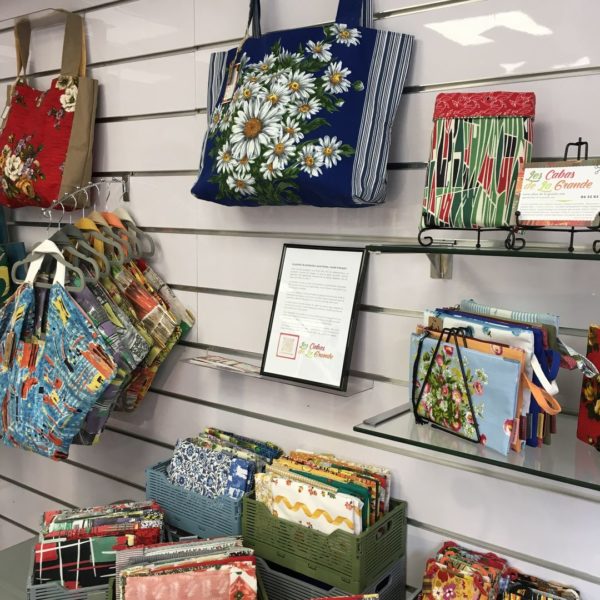 Boutique éphémère de créateurs rue Lepic Paris 18e