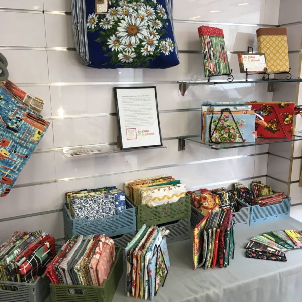 Boutique éphémère de créateurs rue Lepic Paris 18e