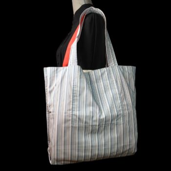 Cabas XXL, fleuri, stylisé, en tissu vintage 1960s. Fourre-tout réversible, accessoire d'inspiration rétro, fait main en France. Verso, doublure et poche.