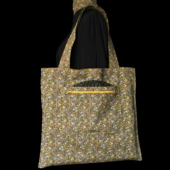 Sac original en toile de style tapisserie, imprimé vintage baroque, Istamboul par Beldecor. Fourre-tout réversible en tissu revalorisé, fait main création. Verso, doublure et poche.