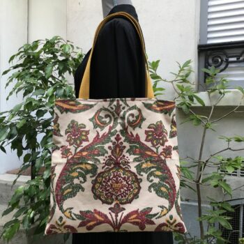 Sac en toile de style tapisserie, imprimé vintage baroque, Amboise par Romanex de Boussac. Fourre-tout réversible en tissu revalorisé, création originale. Exemplaire 2, recto face B.