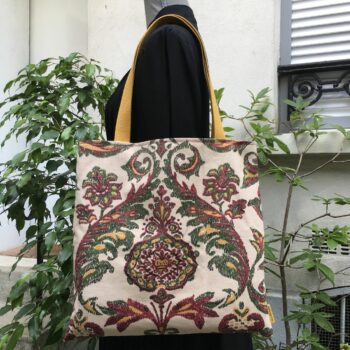 Sac en toile de style tapisserie, imprimé vintage baroque, Amboise par Romanex de Boussac. Fourre-tout réversible en tissu revalorisé, création originale. Exemplaire 1, recto face A.