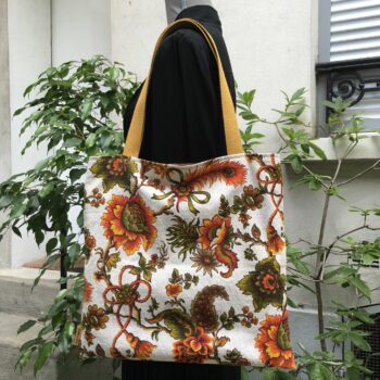 Sac vintage en toile, imprimé baroque de style orientaliste, Madras par Beldecor. Fourre-tout réversible en tissu revalorisé, création originale. Exemplaire 1, recto face B.