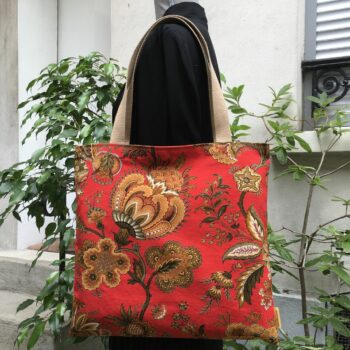 Sac vintage en toile rouge, imprimé baroque, Balkis par Laurent Stève 1967. Exemplaire 3, recto face A.