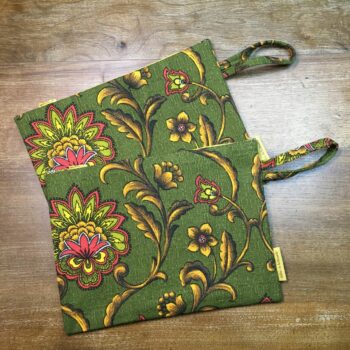 Pochette baroque verte, trousse zippée, faite main en France, création originale, tissu vintage revalorisé, accessoire d'inspiration rétro.