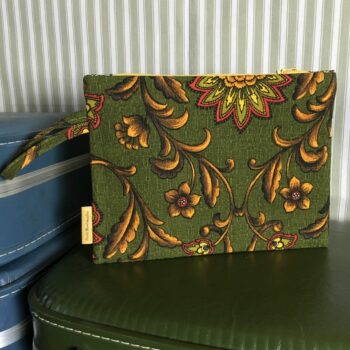 Pochette baroque verte, trousse zippée, faite main en France, création originale, tissu vintage revalorisé, accessoire d'inspiration rétro.