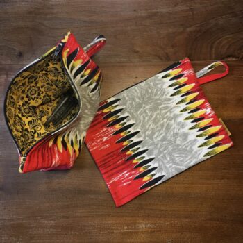 Pochette fifties, trousse zippée, faite main en France, création originale, pièce unique, tissu vintage revalorisé, accessoire d'inspiration rétro.