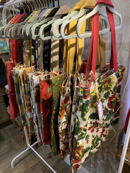 Boutique éphémère Les Créateurs de Babylone au 38 rue de Babylone à Paris 7e