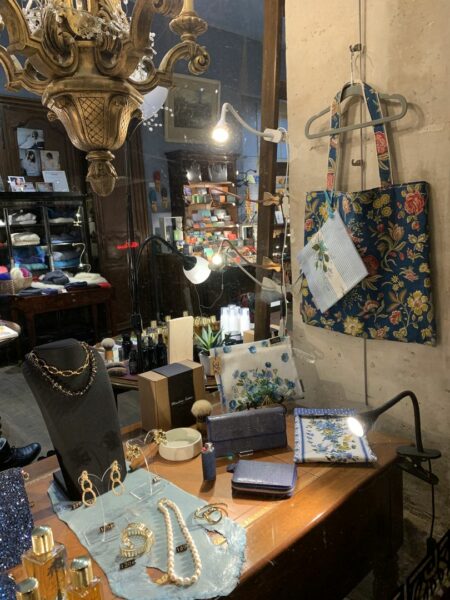 Boutique éphémère Les Créateurs de Babylone au 38 rue de Babylone à Paris 7e