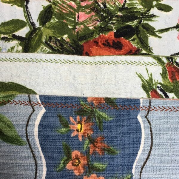 Finitions couture, avec soin, les détails qui font la différence. Pour des sacs, cabas, et pochettes qui tiennent leurs promesses.