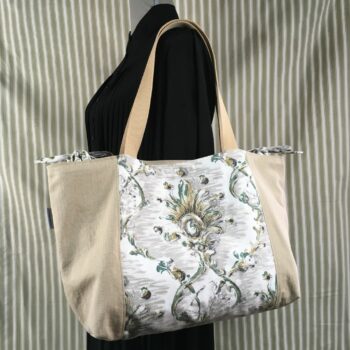 Grand sac de plage beige, cabas en toile vintage. Exemplaire 4, recto face B.
