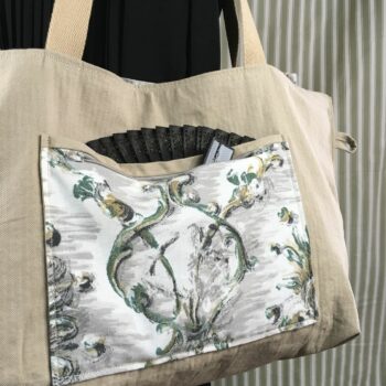 Grand sac de plage beige, cabas en toile vintage. Exemplaire 3, verso, doublure et poche.