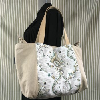 Grand sac de plage beige, cabas en toile vintage. Exemplaire 2, recto face B.