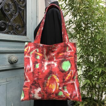 Sac au dessin abstrait rouge, de formes libres. Fourre-tout réversible en tissu vintage revalorisé, accessoire d'inspiration rétro fait main en France. Recto face B.