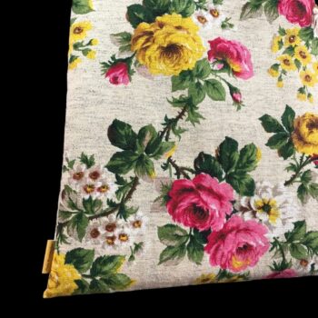 Sac fleuri en laine et lin, fait main en France. Fourre-tout réversible en tissu vintage revalorisé, accessoire d'inspiration rétro. Exemplaire 2. Recto face B, détails.