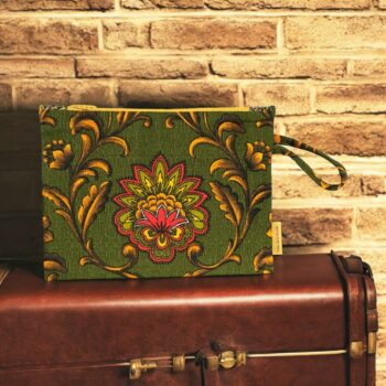 Pochette baroque verte, trousse zippée, faite main en France, création originale, tissu vintage revalorisé, accessoire d'inspiration rétro.