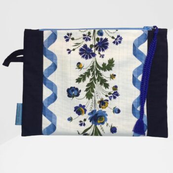 Trousse zippée, pour sac à main, pochette fleurie, faite main à Paris, création originale, tissu vintage revalorisé, accessoire d'inspiration rétro. Face B.