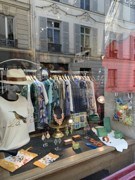 Boutique éphémère Les Créateurs de Babylone au 38 rue de Babylone à Paris 7e