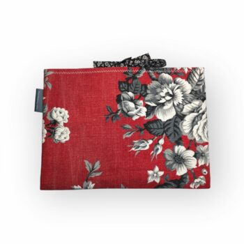 Housse à livres matelassée rouge, protection pour tablettes 10 pouces, création originale pièce unique, tissu vintage des années 1950s revalorisé. Taille S1, exemplaire 1, recto face B.