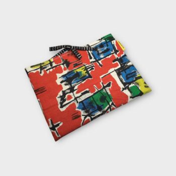 Housse matelassée fifties rouge, pour livres et tablettes, création originale pièce unique, tissu vintage typique des années 1950s revalorisé. Recto face A exemplaire 2.