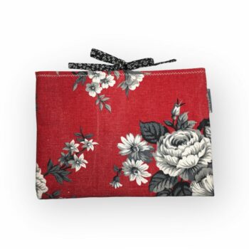 Housse à livres matelassée rouge, protection pour tablettes 10 pouces, création originale pièce unique, tissu vintage des années 1950s revalorisé. Taille S1, exemplaire 3, recto face A.