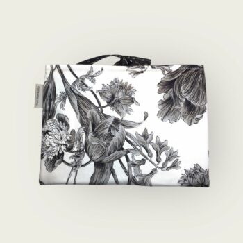 Housse matelassée en coton chintz, étui à livres et tablettes, création originale pièce unique, tissu vintage Romanex de Boussac. Taille S1, exemplaire 4, recto face B.