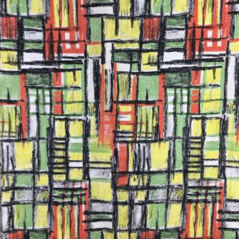 Toile d’ameublement vintage en coton texturé (barkcloth). L’imprimé graphique présente un quadrillage de formes géométriques en vert vif, jaune, orange, striées de noir, sur fond blanc.