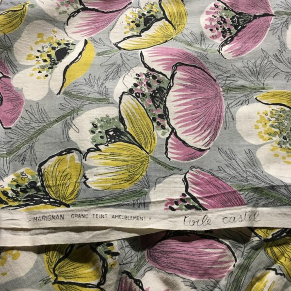 La tissuthèque, catalogue de tissus vintage disponibles pour vos commandes spécifiques, avec leurs associations recto et verso / doublure. Toile Castel, Marignan, Grand Teint Ameublement.