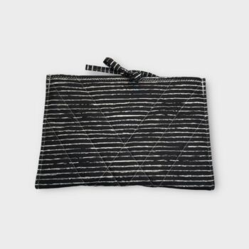 Housse à tablettes en tissu vintage, pochette pour livres, étui matelassé, création originale pièce unique, toile revalorisée années 1960s. Taille S1, verso, doublure et matelassage.