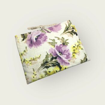 Etui matelassé fleuri champêtre, housse à livres et tablettes, création originale pièce unique, tissu vintage des années 1940s 1950s revalorisé. Taille S2, recto face A.