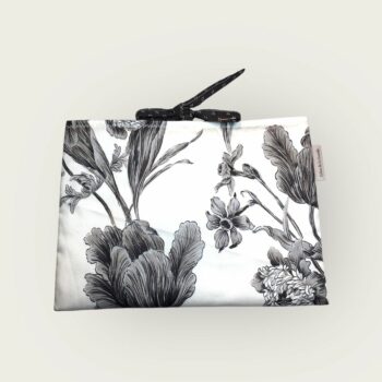 Housse matelassée en coton chintz, étui à livres et tablettes, création originale pièce unique, tissu vintage Romanex de Boussac. Taille S1, exemplaire 5, recto face A.