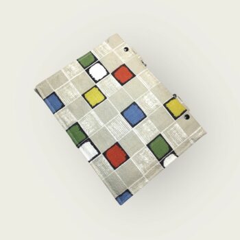 Etui matelassé à imprimé géométrique, en tissu vintage 1950, pour ordinateur 13 pouces, création originale pièce unique, étui doublé réversible. Exemplaire 1 face A du rabat amovible.