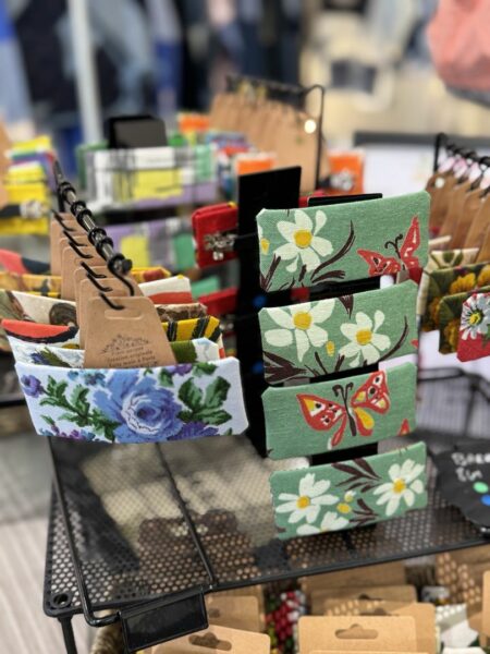 Pop-up store Jardin des Créateurs, du 3 au 9 février 2025 - Marchés de créateurs et boutiques éphémères à Paris, l'agenda des Cabas de la Grande pour 2025.