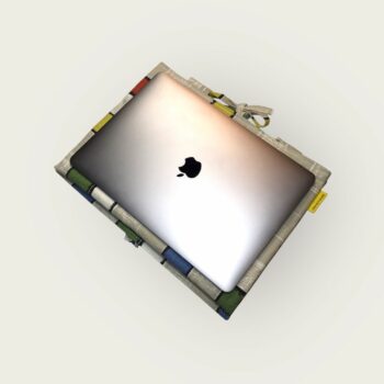 Etui matelassé à imprimé géométrique, en tissu vintage 1950, pour ordinateur 13 pouces, création originale pièce unique, étui doublé réversible.