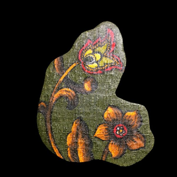 Broche décorative réalisée dans le tissu vintage Madras de l'éditeur Beldecor, un ancien couvre-lit datant des années 1960s. Faite main à Paris, pièce unique. Exemplaire 4.