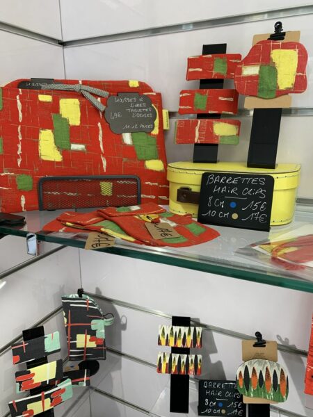 Pop-up store rue Lepic à Montmartre janvier 2026. Où acheter local des créations originales et du fait main à Paris.