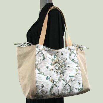 Grand sac de plage beige, cabas en toile vintage. Exemplaire 4, recto face A.