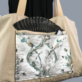 Grand sac de plage beige, cabas en toile vintage. Exemplaire 4, verso, doublure et poche.