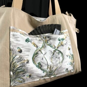 Grand sac de plage beige, cabas en toile vintage. Exemplaire 2, verso, doublure et poche.