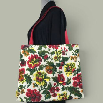 Sac en toile de lin vintage à imprimé fleuri. Exemplaire 2, recto face B.