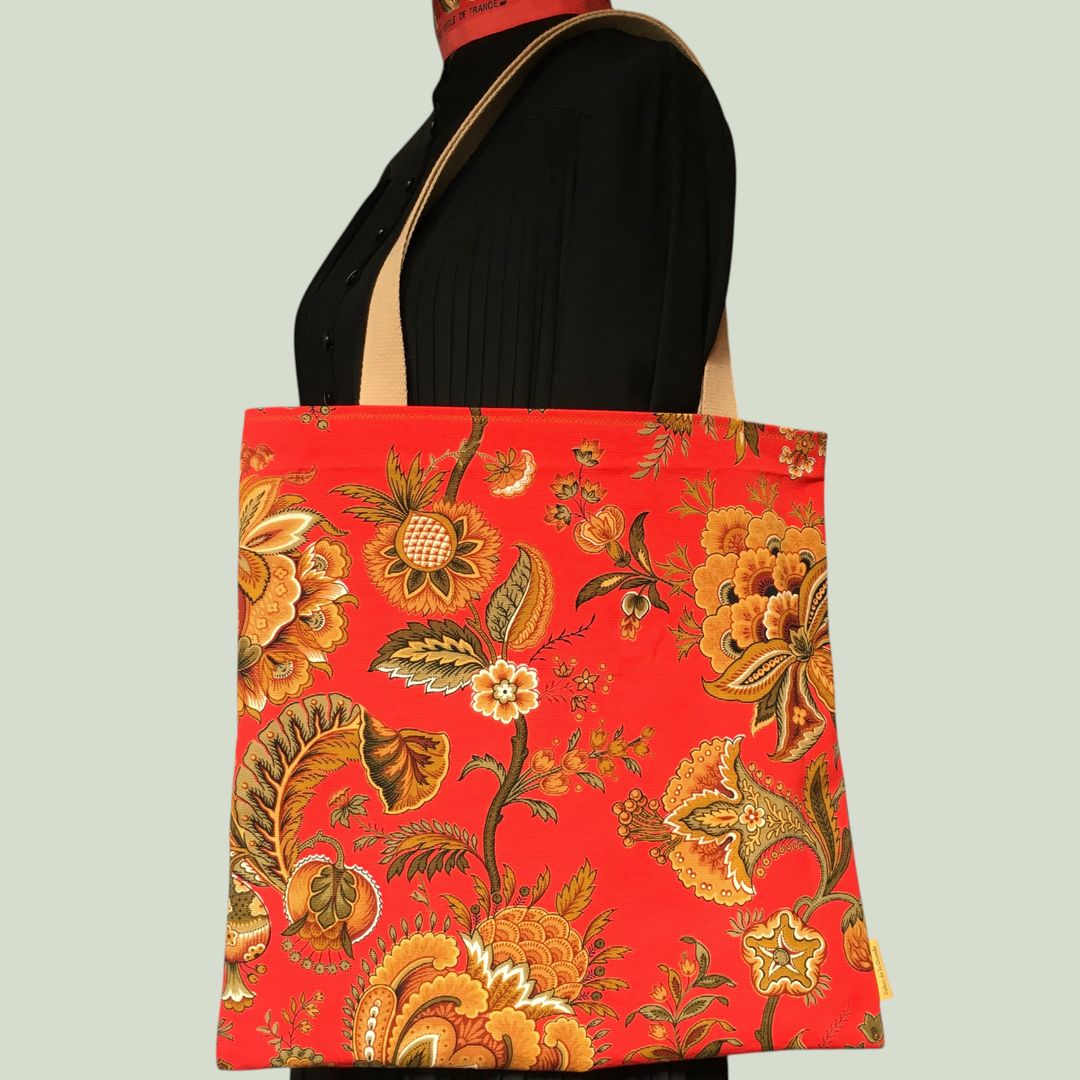 Sac vintage en toile rouge, imprimé baroque, Balkis par Laurent Stève 1967. Exemplaire 4, recto face A.