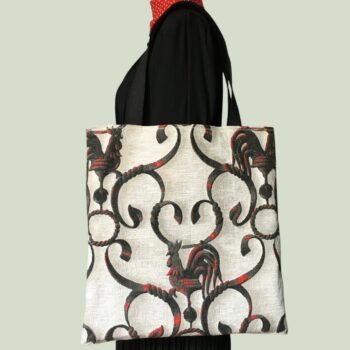Totebag en tissu vintage baroque, cabas avec dessin de coq. Fourre-tout réversible en toile d'ameublement revalorisée, création originale, fait main. Recto face B. Exemplaire 2.