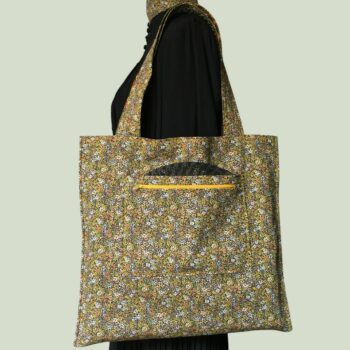 Sac original en toile de style tapisserie, imprimé vintage baroque, Istamboul par Beldecor. Fourre-tout réversible en tissu revalorisé, fait main création. Verso, doublure et poche.